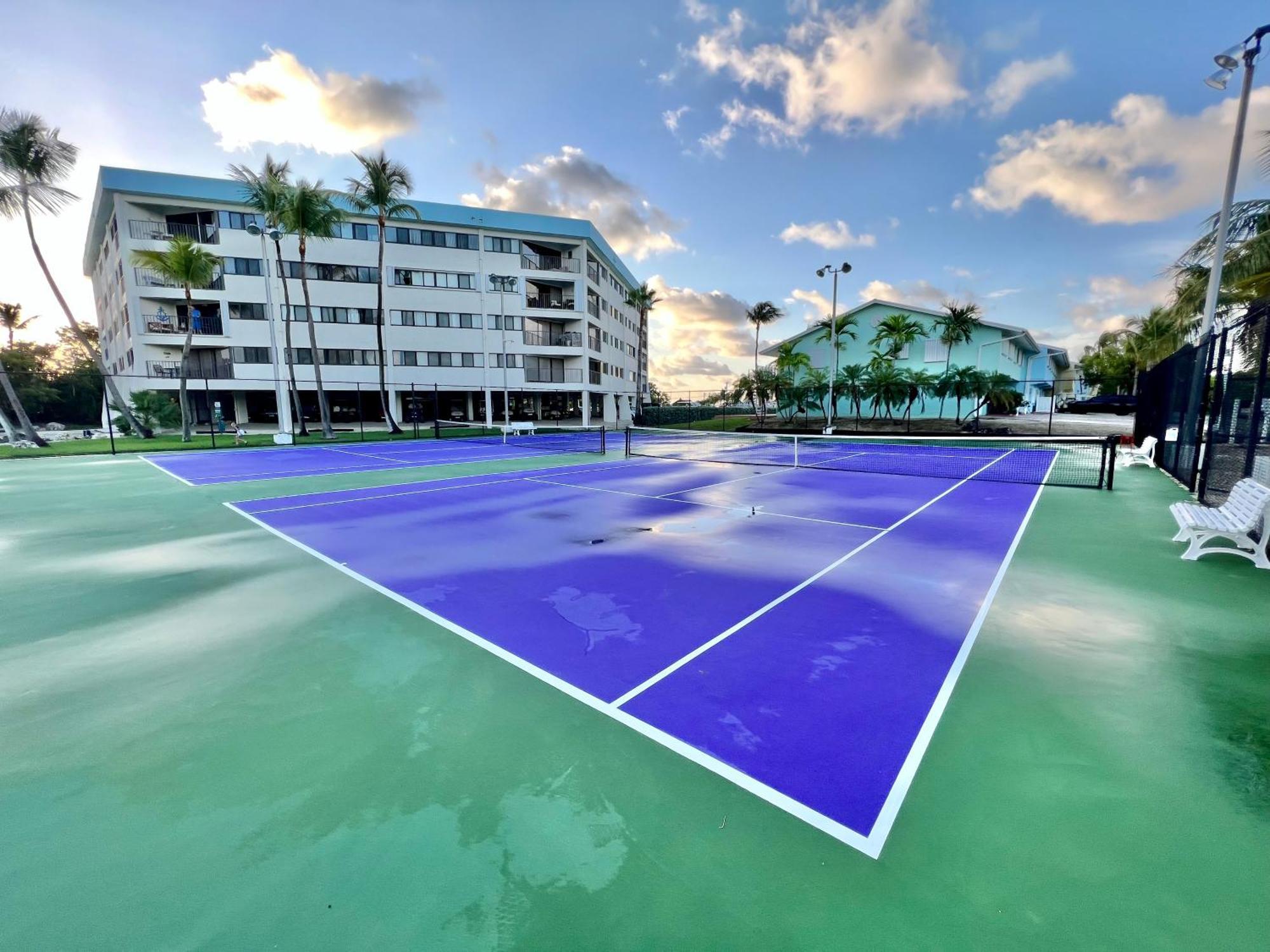 Tower 2 Master Suites, 2 Kings Beds, Marina คีย์ลาร์โก ภายนอก รูปภาพ